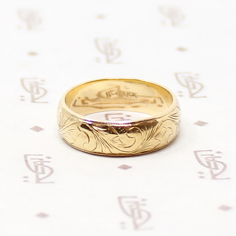 Romantically Engraved Vintage Gold Wedding Band