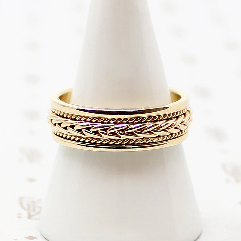 Vintage Mens Wedding Band with Woven Gold Plait