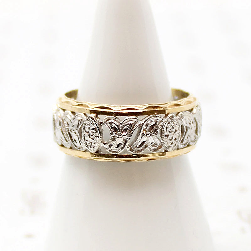 Two-Tone Engraved Paisley Open Work Band