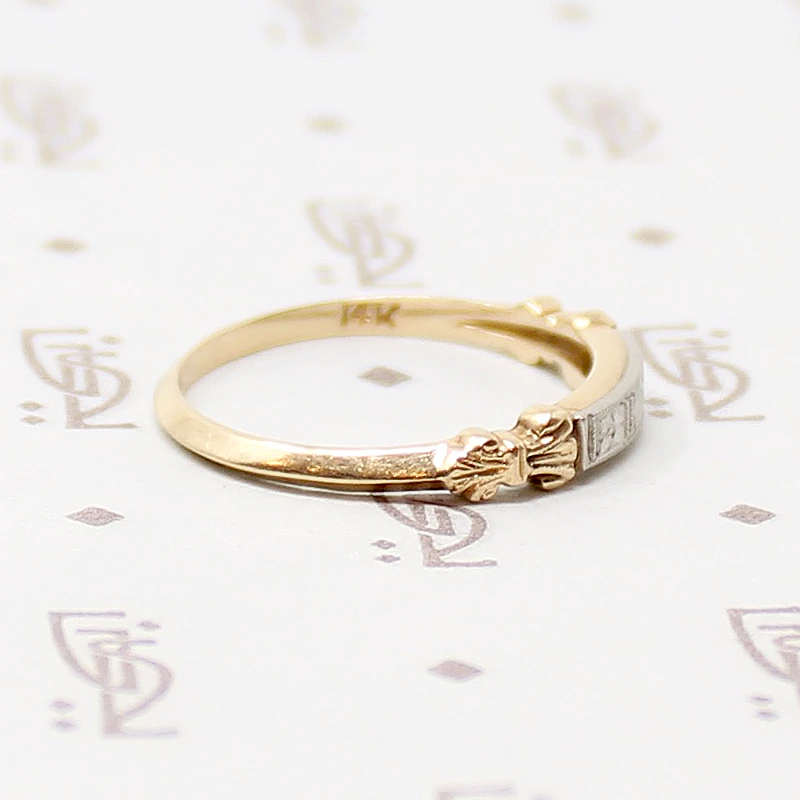 Delightfully Detailed Two-Tone Forget Me Not Band