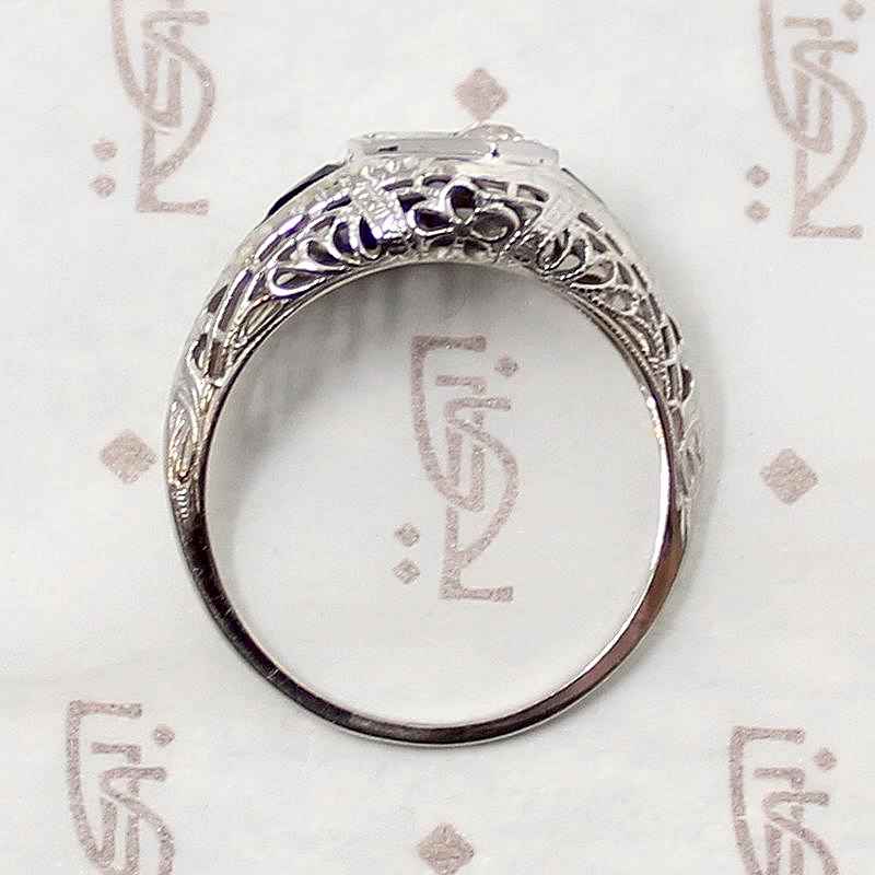 Unusual Diamond & Lab Sapphire Filigree Daisy Ring