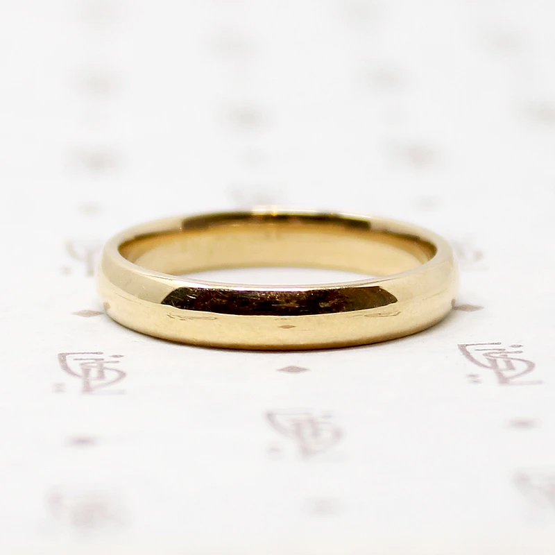 Narrow Gold Vintage Wedding Band in Large Size