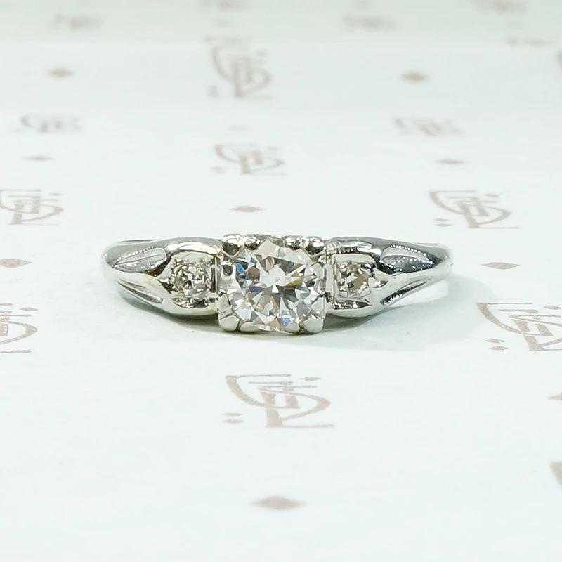 Classic Vintage Diamond Engagement Ring in White Gold