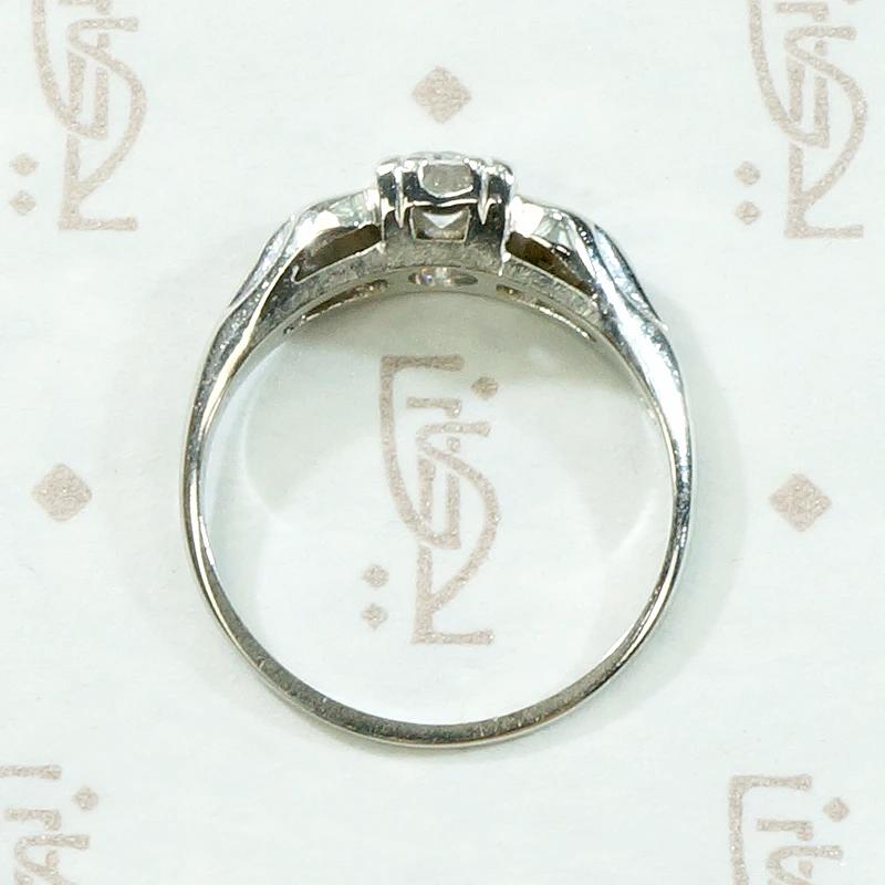 Classic Vintage Diamond Engagement Ring in White Gold