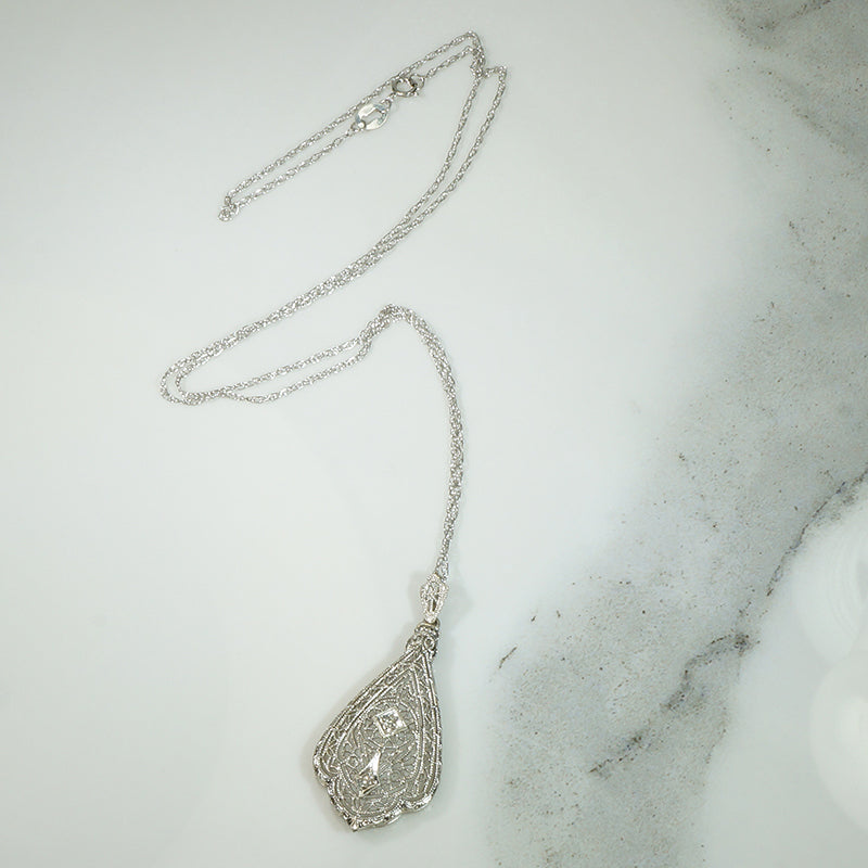 Deco White Gold Filigree Diamond Pendant