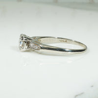 Pretty 1940's Classic Engagement Ring
