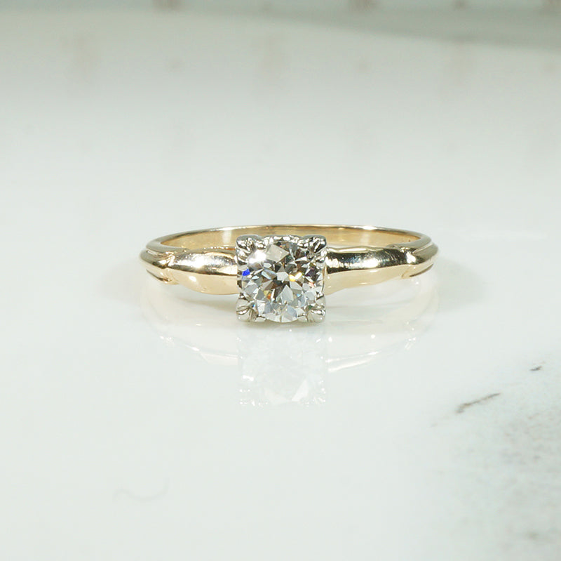 Beautiful 1940's Gold Diamond Engagement Ring