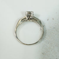 Pretty 1940's Classic Engagement Ring
