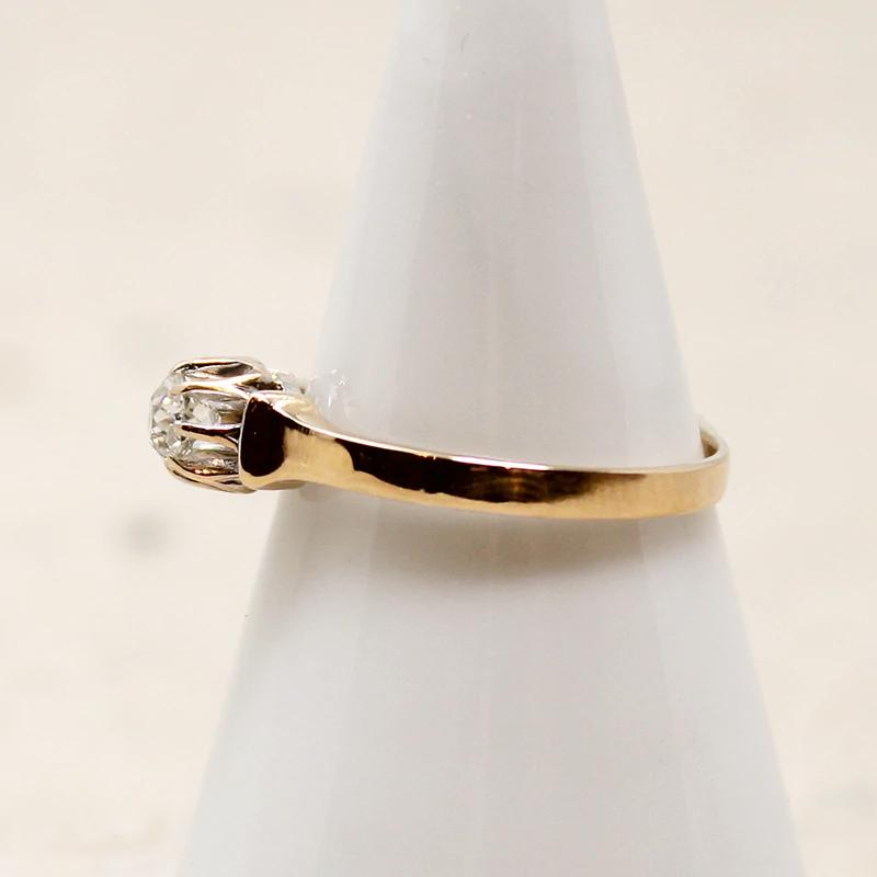 Edwardian Old Mine Diamond in 18k Engagement Ring