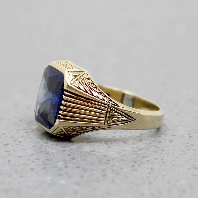 Synthetic Sapphire in Engraved Gold Signet Ring