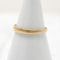 Subtle Tapered Gold Wedding Band