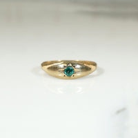 Star Set Emerald Tiny Gold Gypsy Band