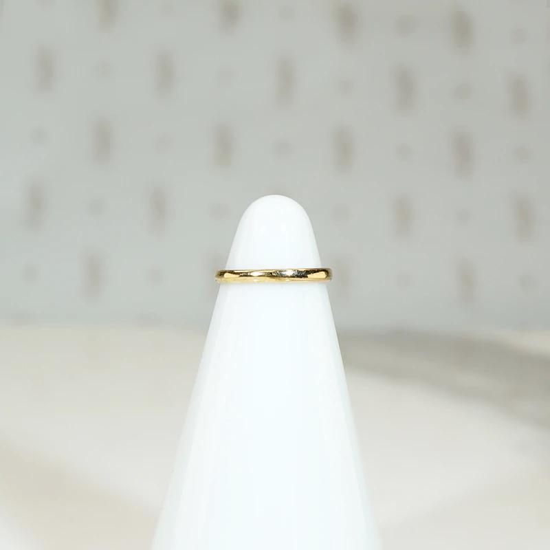 Vintage Half Round Tiny Ring in Gold