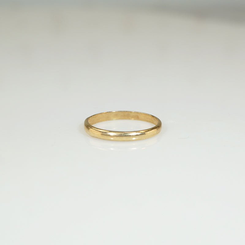 Vintage Half Round Tiny Ring in Gold