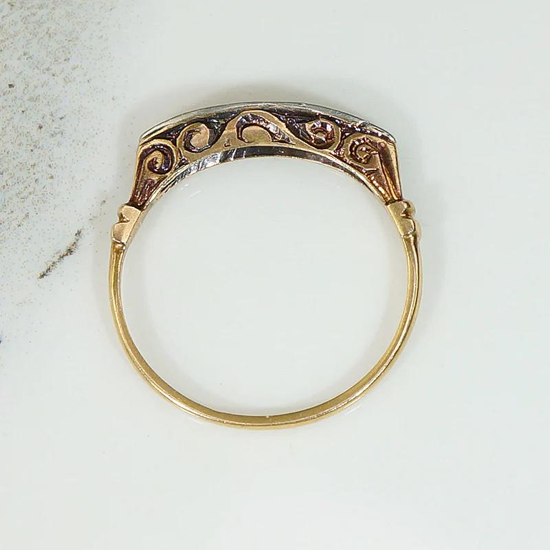 Elegant Edwardian Diamond Band in Platinum & 15ct