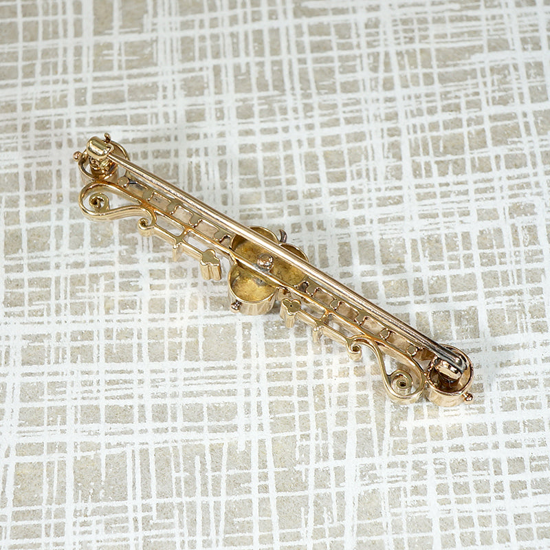 Lucky Diamond Clover Victorian Bar Pin