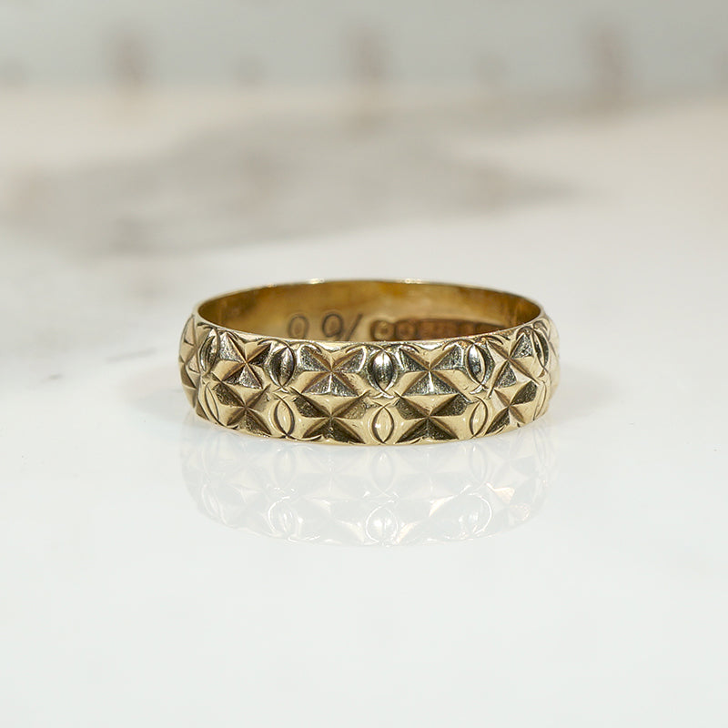 Delightful 9ct Wide Gold Band from London