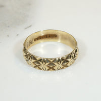 Delightful 9ct Wide Gold Band from London
