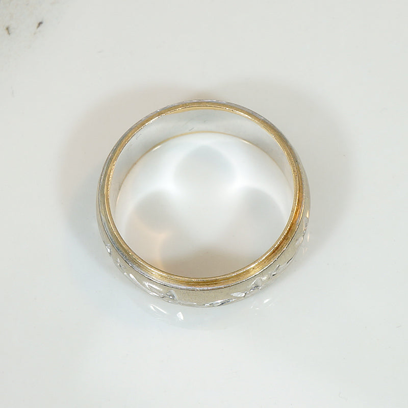Fab Shooting Star Wedding Band