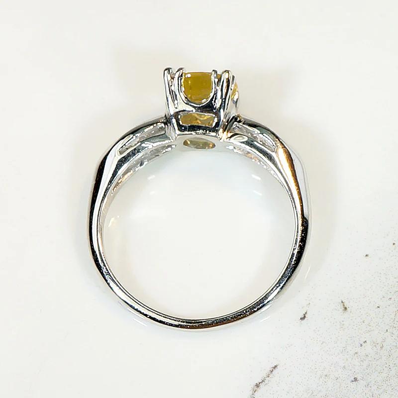 Dazzling Yellow Sapphire with Marquise Accent Diamond Ring