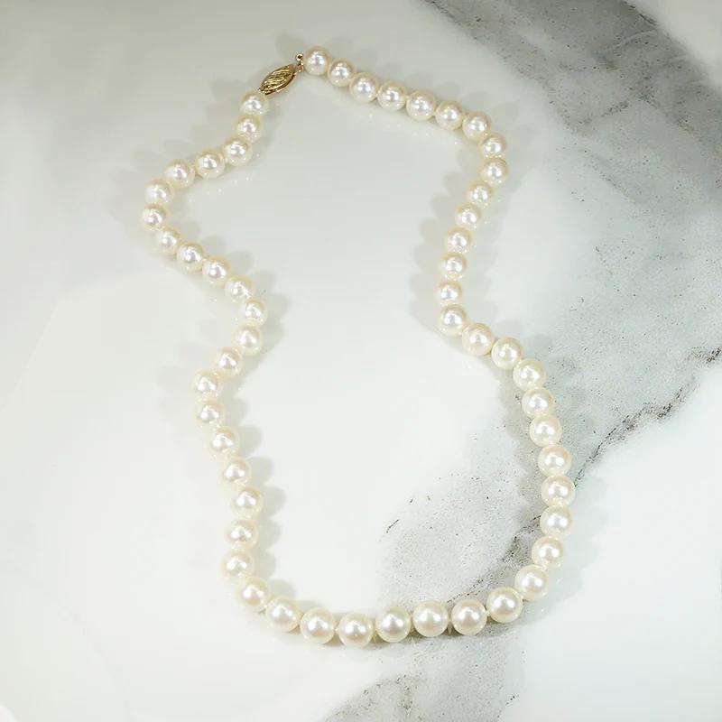 Classic Pearl Choker with Gold Clasp
