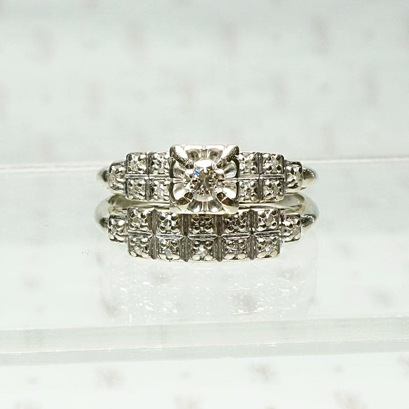Wonderful White Gold & Diamond Wedding Set