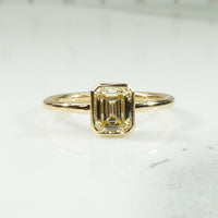 18k Yellow Gold Emerald Cut Solitaire