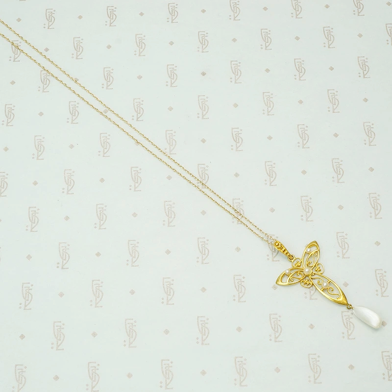 beautifully lacy 14k yellow gold lacy river pearl decorated lavalier