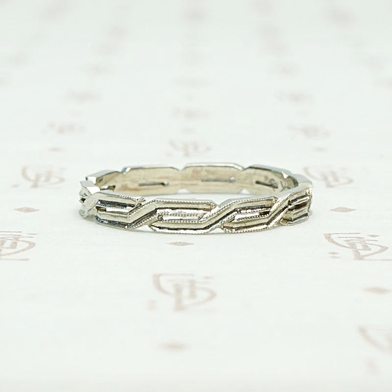 Crisp Art Deco White Gold Braided Band