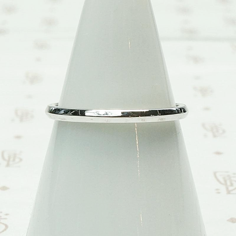 Knife Edge Band in White Gold by Jabel
