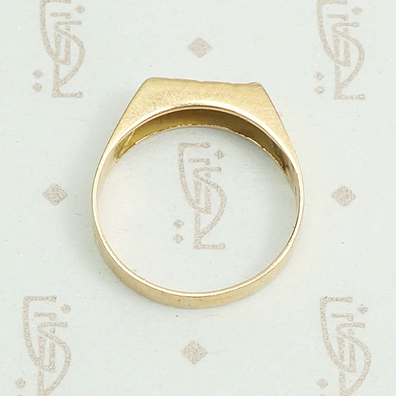 Stylish Asymmetrical Signet Ring