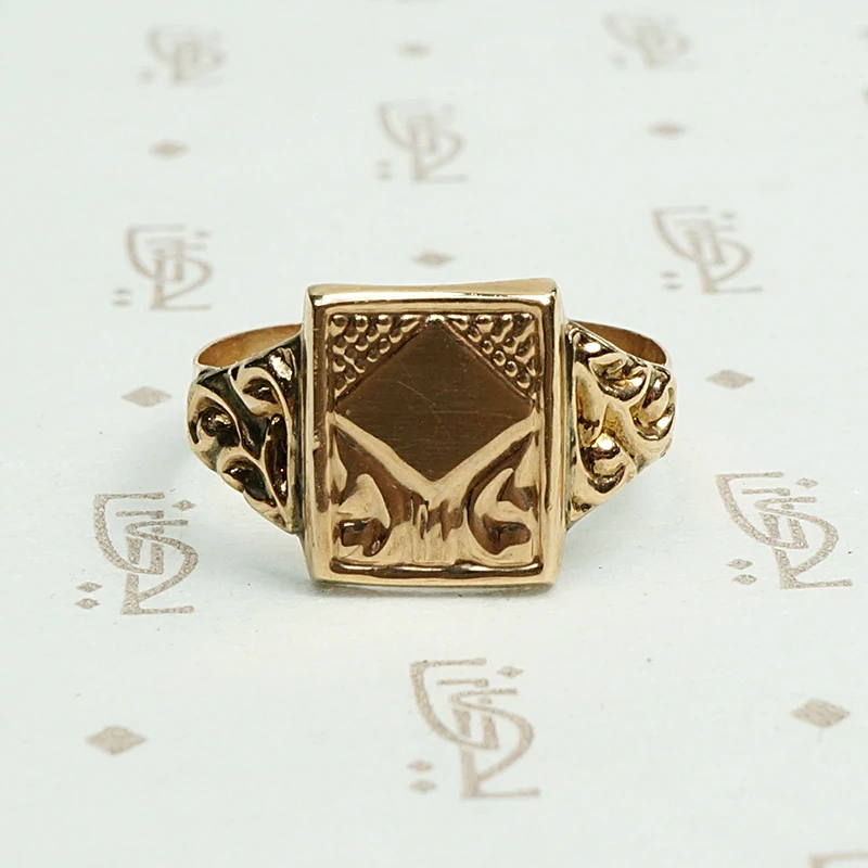 Unusual Georgian Gold Ring Hallmarked France