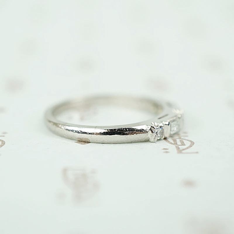 Perfect Round and Baguette Diamond Platinum Band