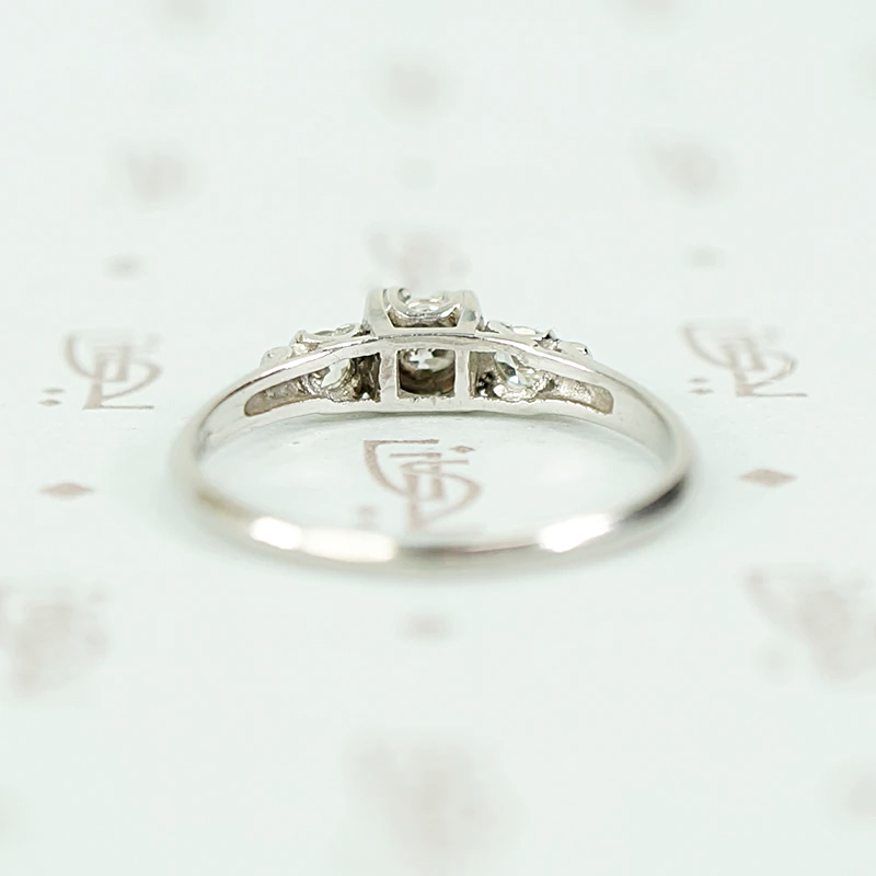 Elegant 1940s Platinum Diamond Engagement Ring