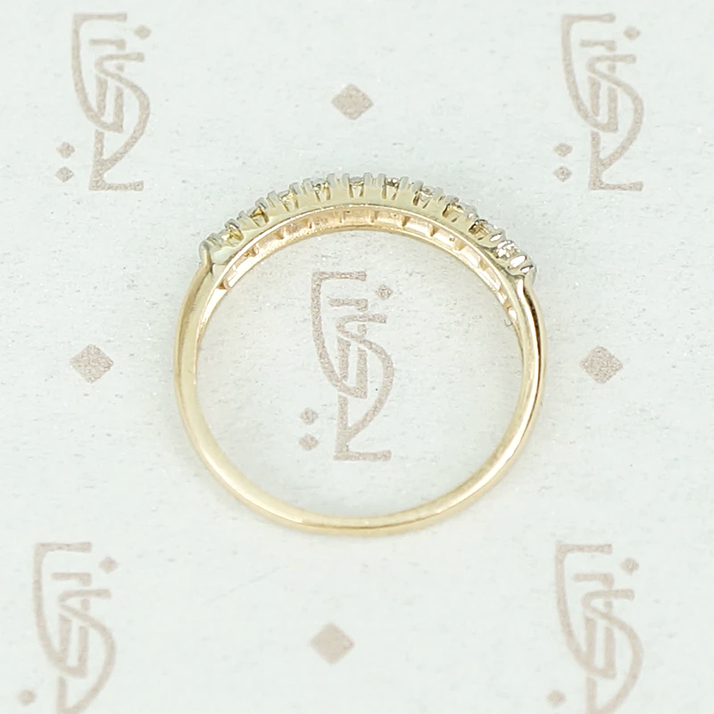 Classic 1940s Two-Tone Diamond Wedding Band