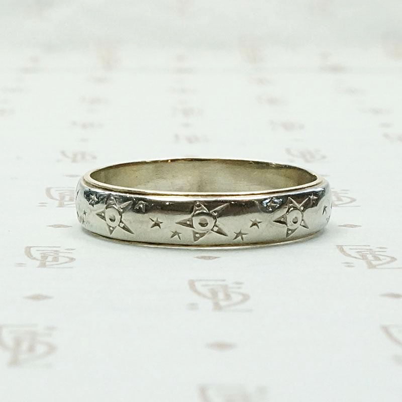 Starry Two Tone Gold 1920s Band
