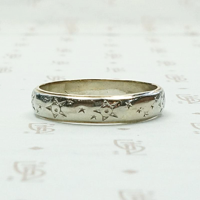 Starry Two Tone Gold 1920s Band