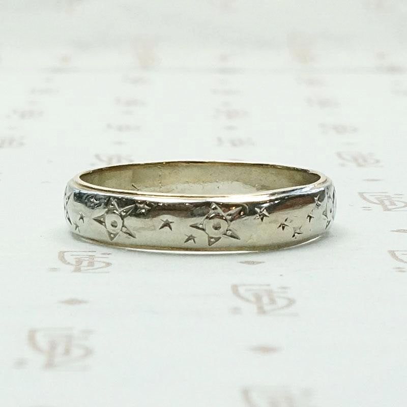 Starry Two Tone Gold 1920s Band