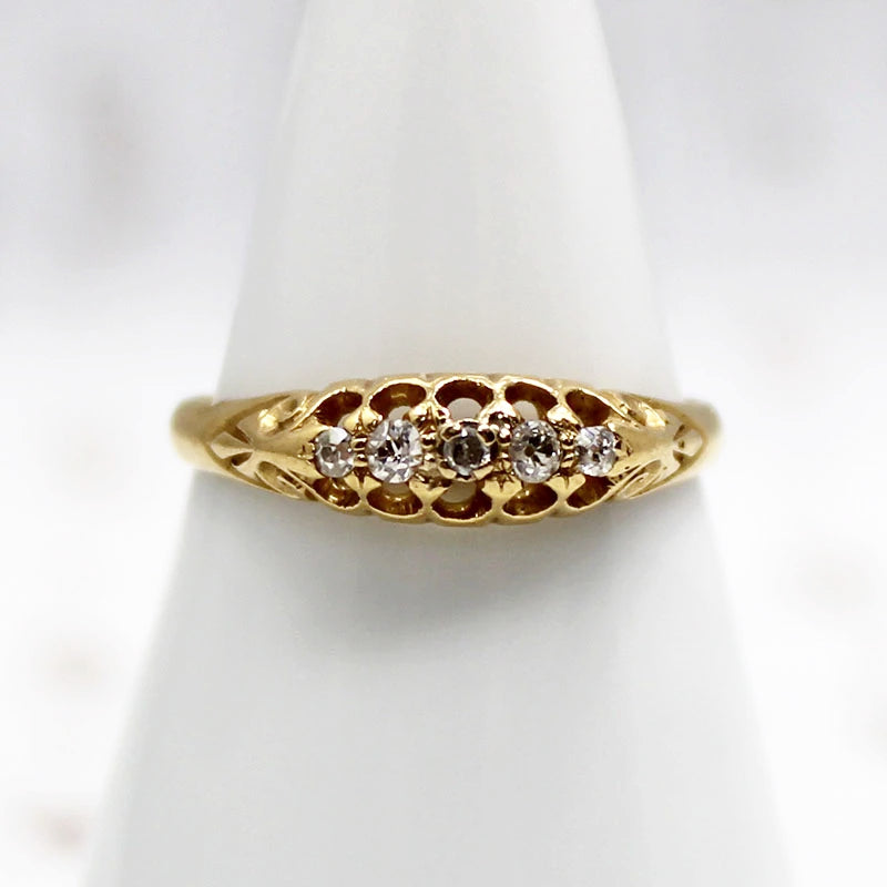English Diamond Band with Pretty Carving