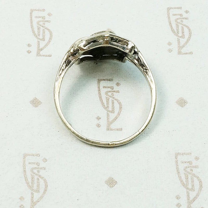 Sweet Art Deco White Gold & Diamond Ring