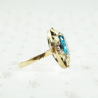 Vintage Green and Rose 18k Gold Blue Zircon Ring
