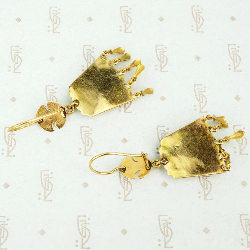 Vintage 18k Yellow Gold Llama Earrings