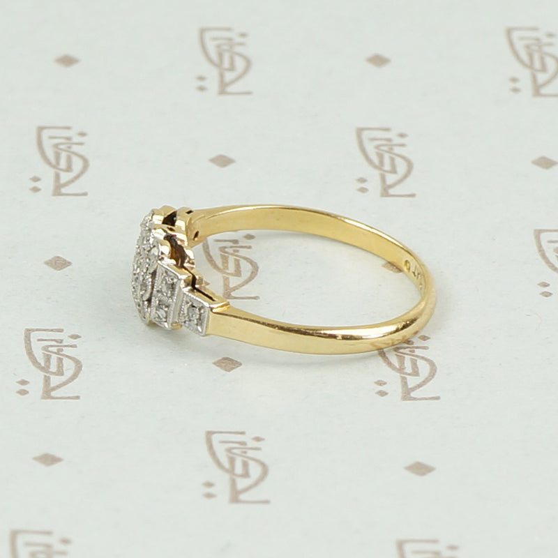 Romantic 1930s Diamond Band in Platinum and 18K