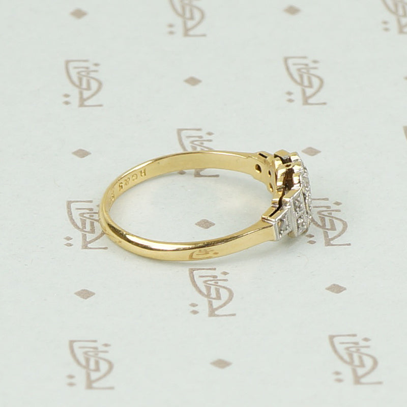 Romantic 1930s Diamond Band in Platinum and 18K