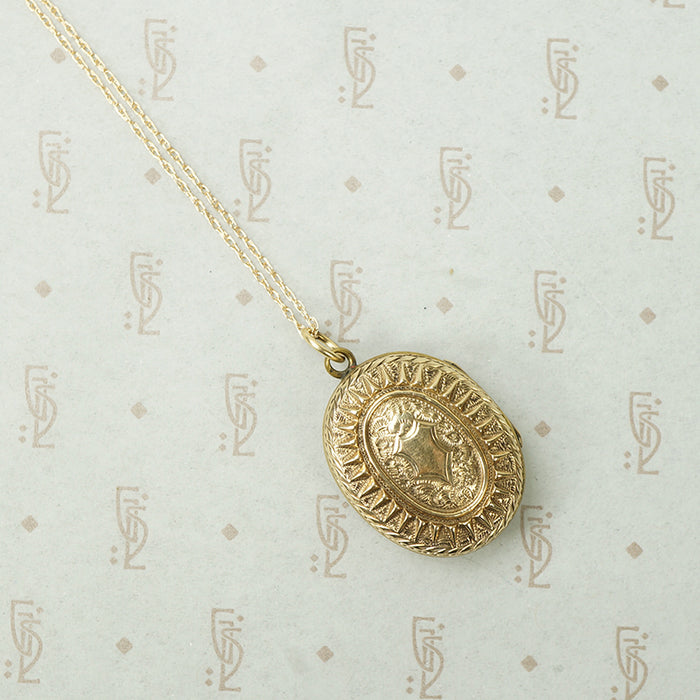 Charming Gold Victorian Locket