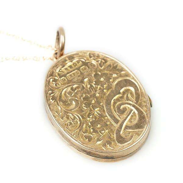 9k Rose Gold English Locket with detailed engraving