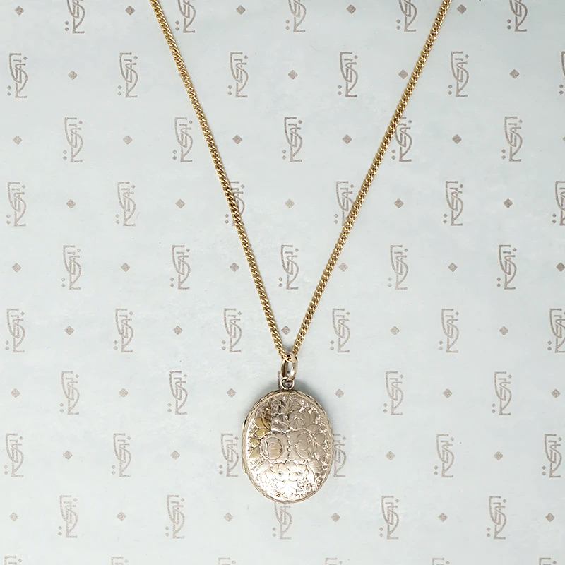 Victorian Gold Sheet Flower Locket