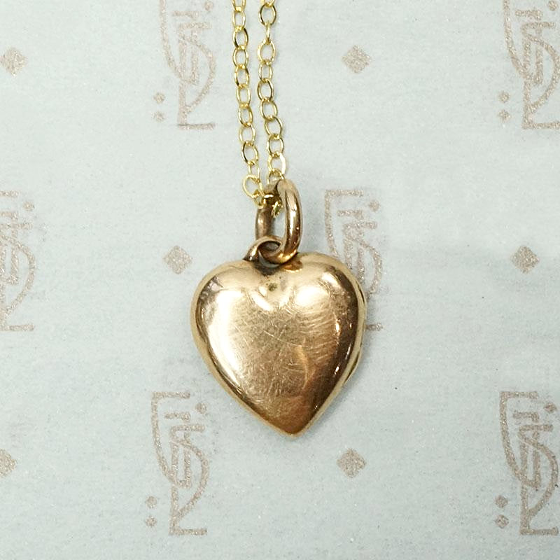 Antique Heart Locket in 18k Rose Gold