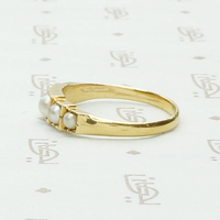 18ct English Gold Step-Side Pearl Band