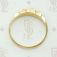 18ct English Gold Step-Side Pearl Band